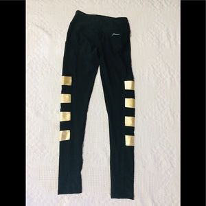 Black Legging / Yoga Pants with Phone Pocket 📲